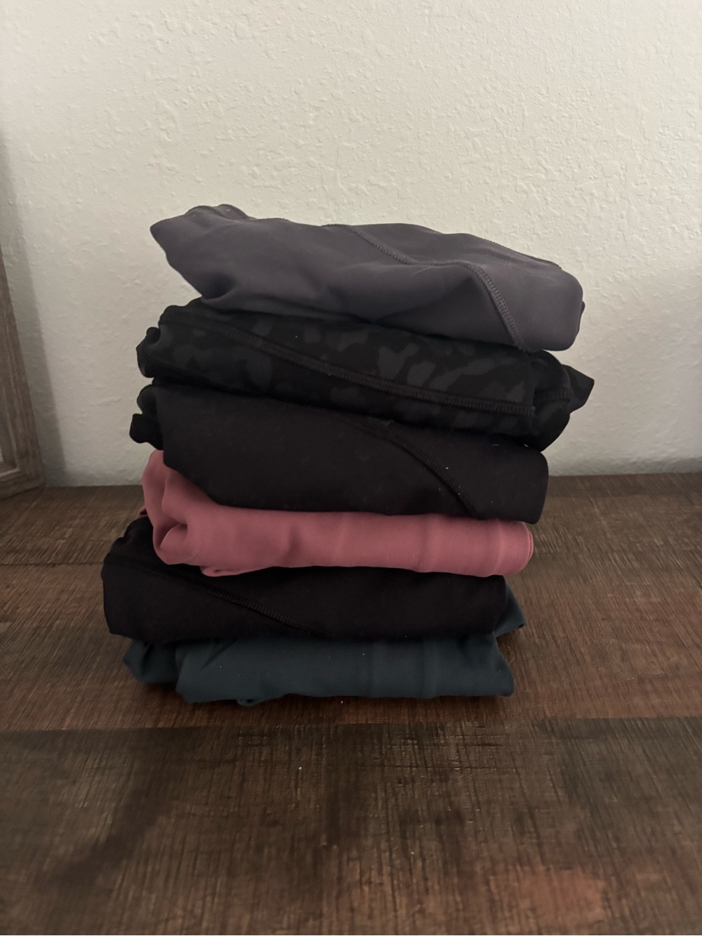 Lululemon All In Motion leggings bundle size 6